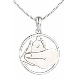 handbabyfootpendantandchain.png