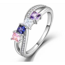 Multicolourcrisscrossring.png