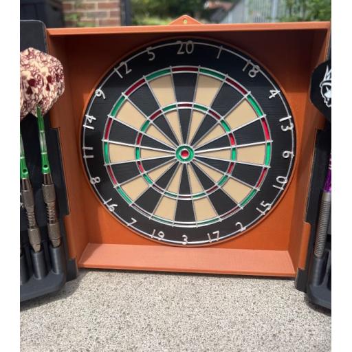 dartboard-cabinet-darts-holder-case-close-up